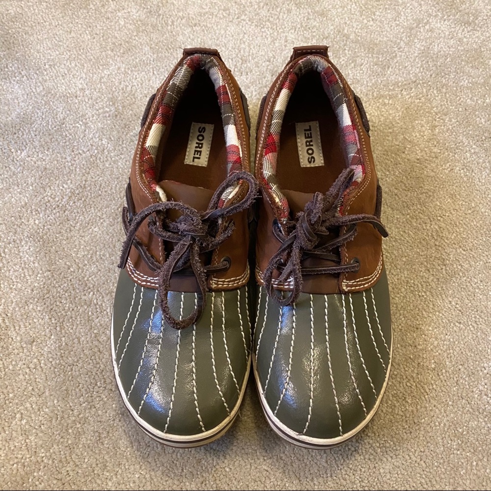 Sorel waterproof duck shoes